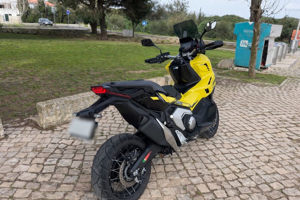 Honda X-ADV 750 - Edição Especial
