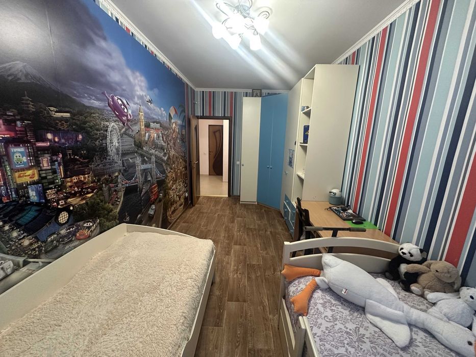 2х кім.квар. Вернісаж. Євроремонт.4 й поверх. АГВ .Держпрограми!!!