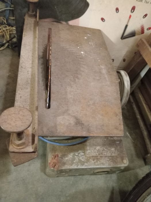 Циркулярка точило " Эолит " СССР  наждак станок заточной электропила