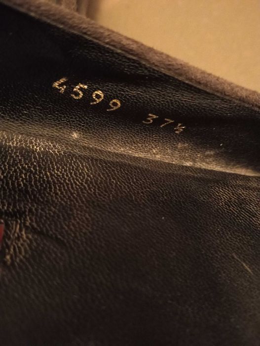 Prada sabrinas camurça vcinza