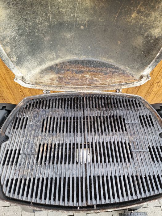Grill gazowy weber
