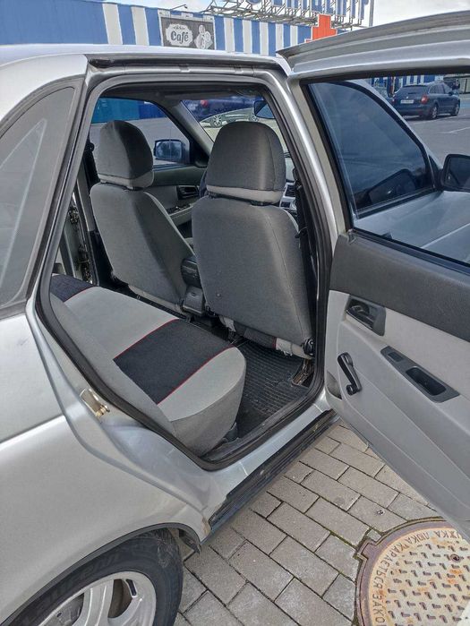 ВАЗ / Lada 2170 Priora 2008 1.6 бензин