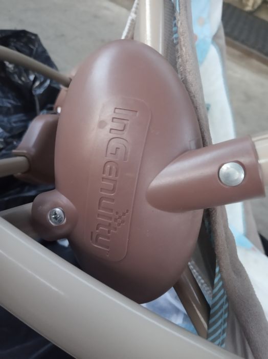 Leżaczek dziecięcy dla niemowlaka