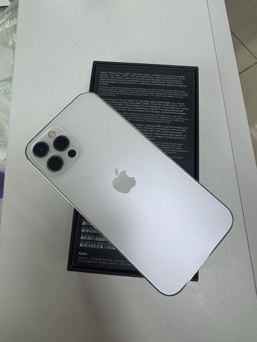 Продам свій iphone 12pro 128gb silver