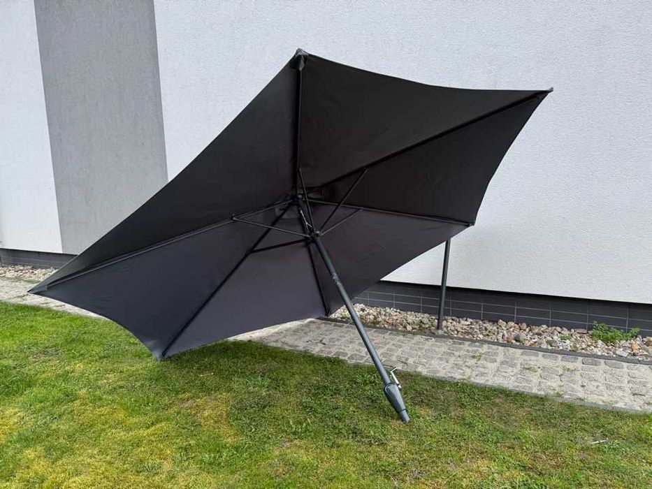 Parasol turystyczny
