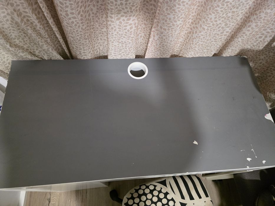 Secretária IKEA MICKE (105x50 cm) - Branco