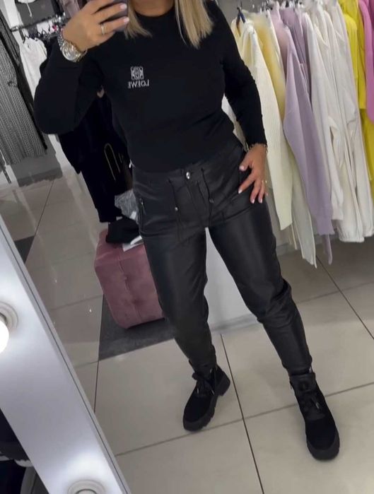 Жіночі штани з екошкіри