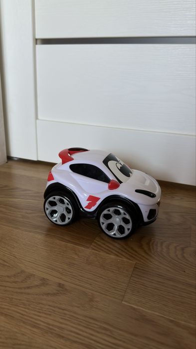 Машинка на радіокеруванні Chicco Rocket the Crossover
