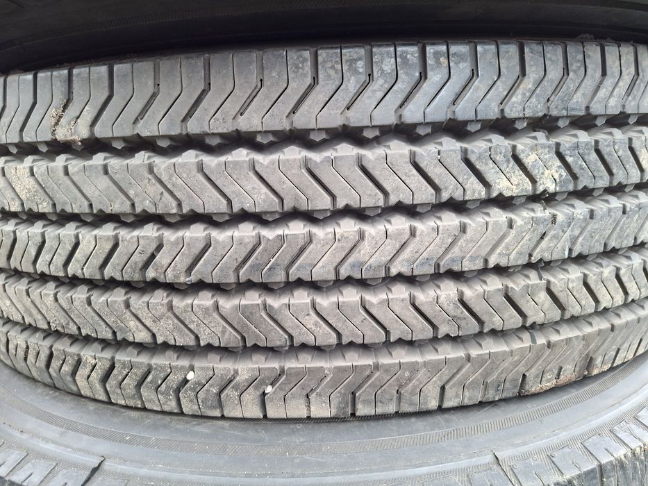 Kpl opon 295x80x22.5 continental. 14mm.