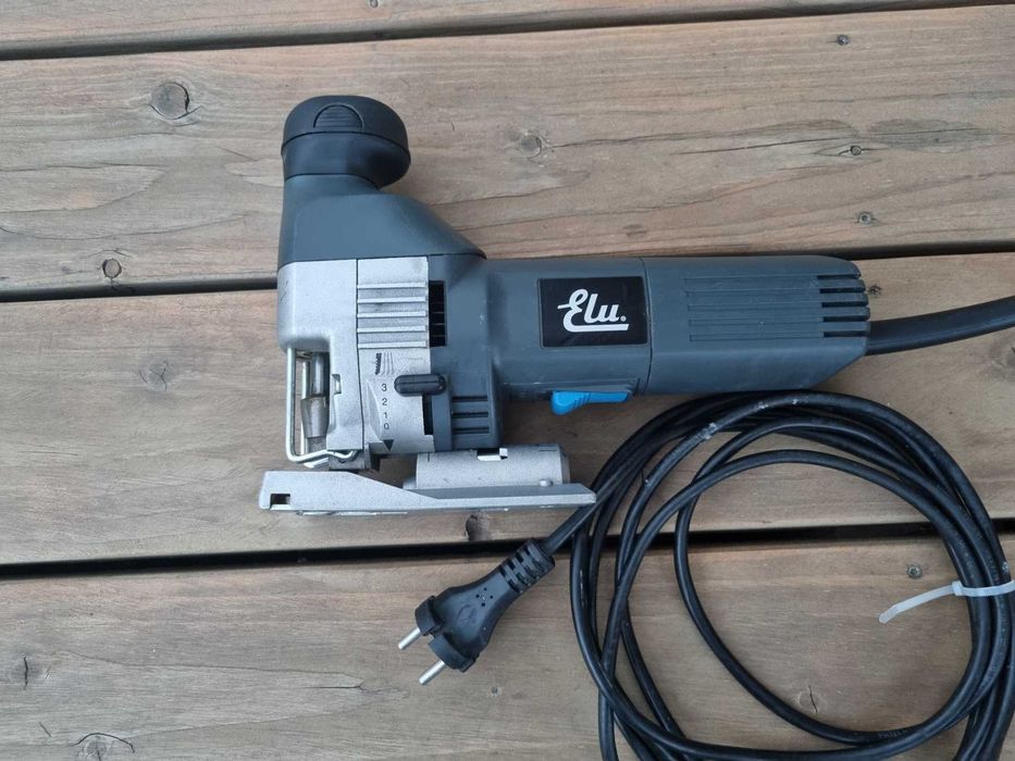 Wyrzynarka Elu dewalt moc 650W