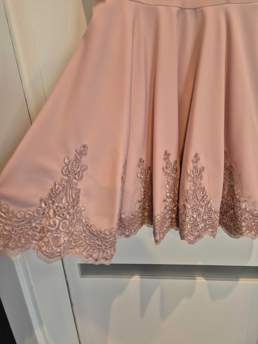 Top - Moda - sukienka wizytowa r. 34