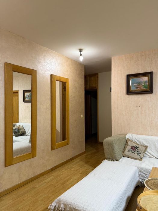 4кімнатна Болгарське містечко 67000$