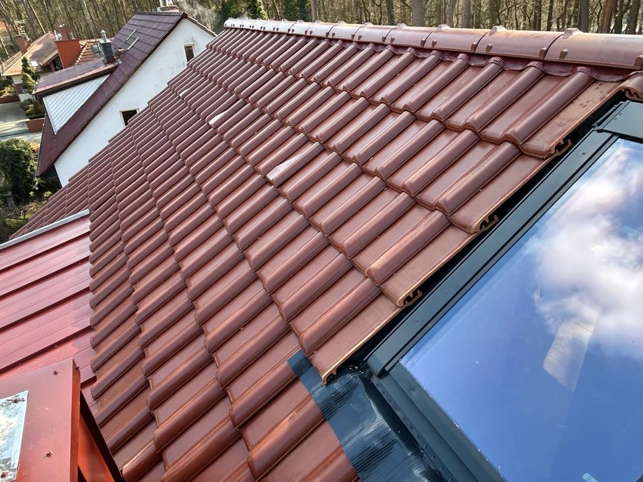 Dekarz,wymiana pokrycia dachowego,Obróbka lukarny,Dachy pod klucz