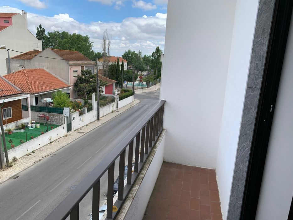 Apartamento t2+1 na Rua 25 de Abril no Pinhal Novo