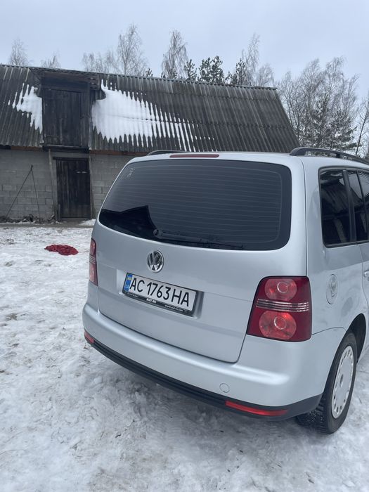 продам Volkswagen Touran