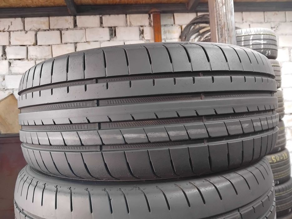 Шини бу 225/45 R18 Goodyear Eagle F1 Пара Літо