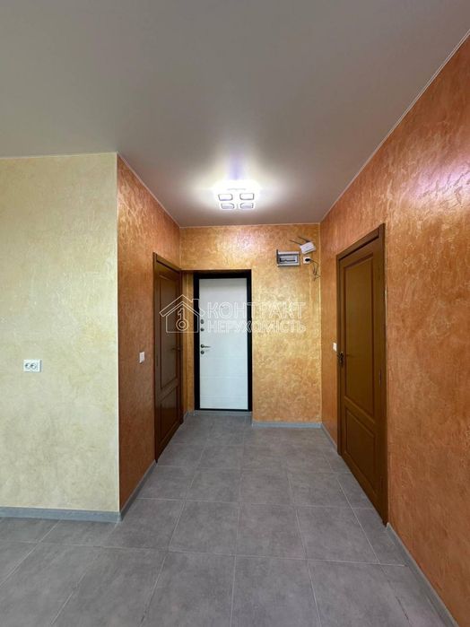 Продам1 комнатную в ЖК Птичка