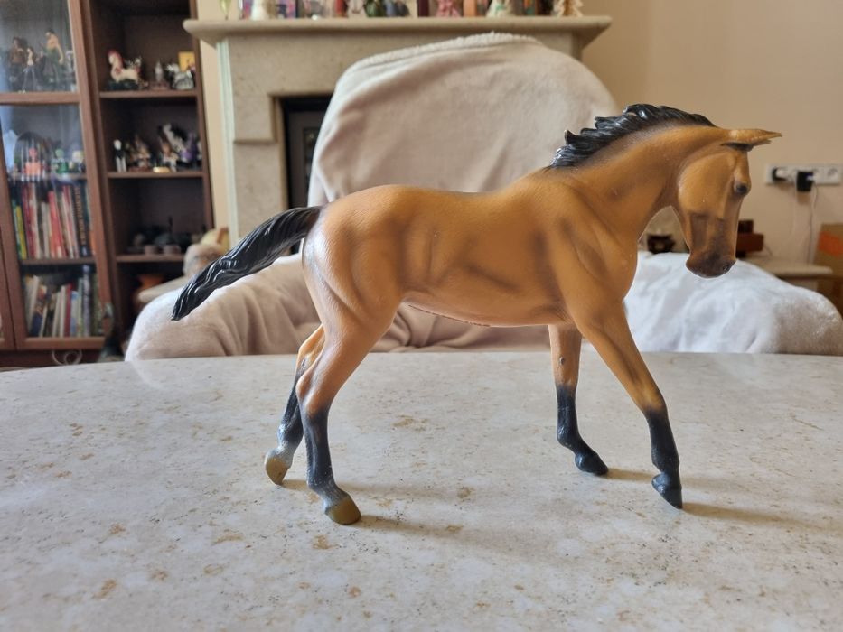 23 modeli w stanie body (konie Schleich, CollectA)