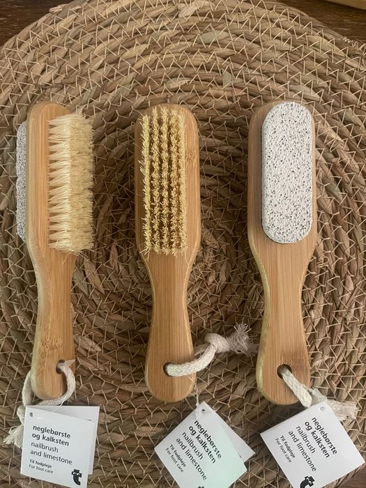 Щетки для ванны и душа