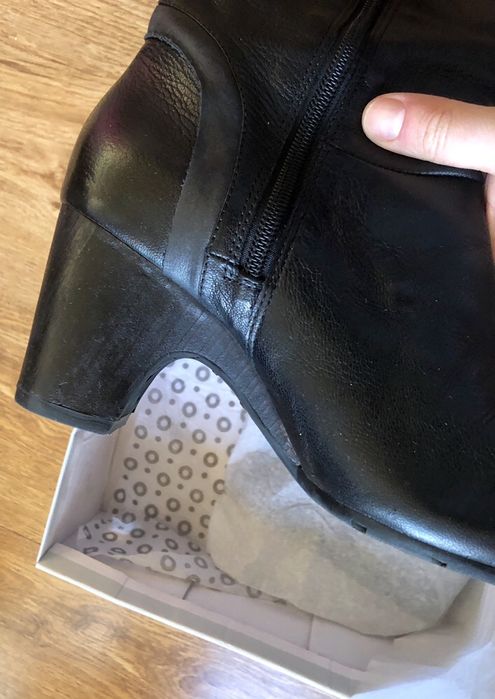 Сапоги Clarks (Интертоп), кожаные, демисезон, 39р