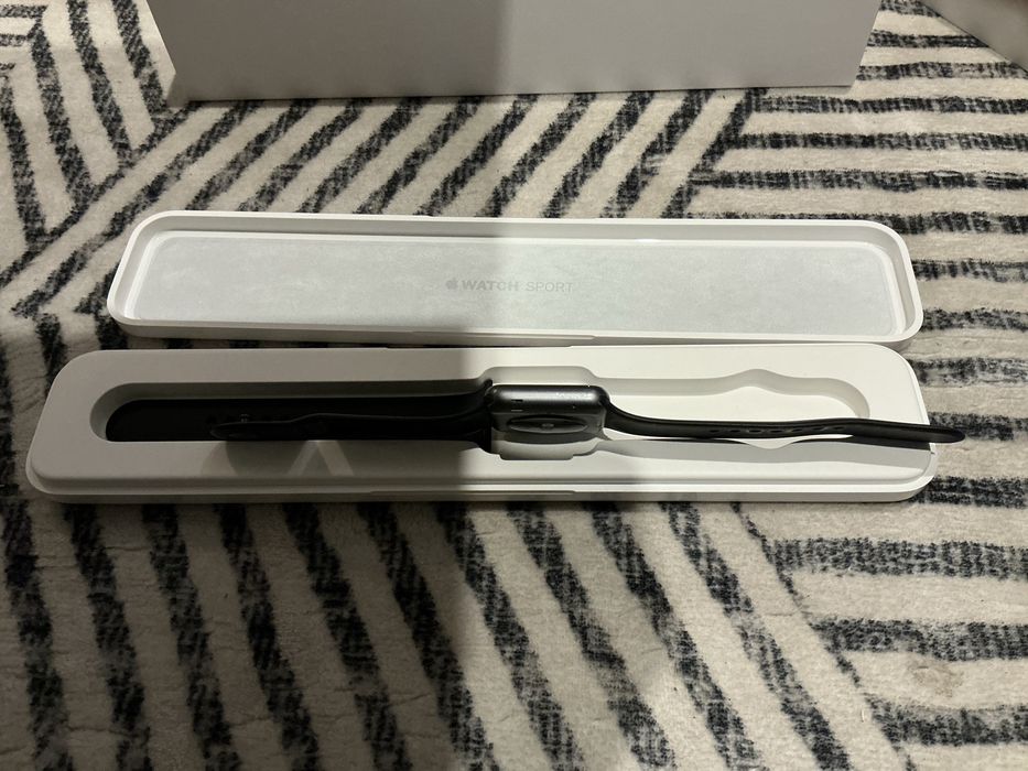 APPLE Watch 1 gen A1554 czarny sport 42mm