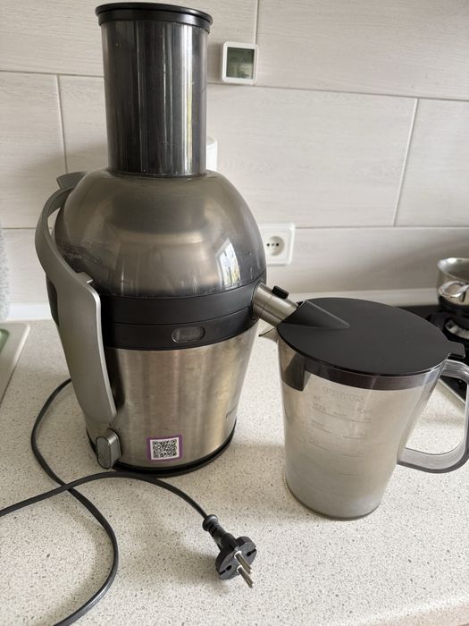 Соковыжималка Philips HR1871