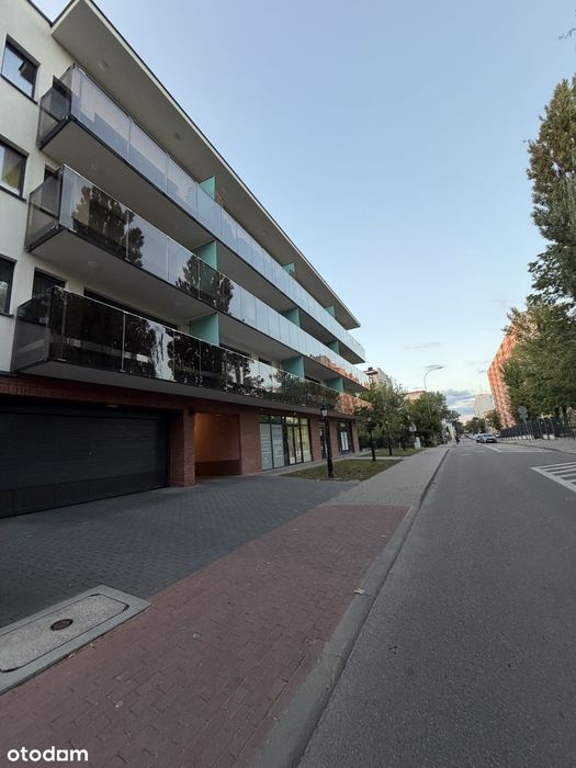 Sprzedam bezpośrednio mieszkanie o pow. 35,69m2 przy ul.Fabryczna 35