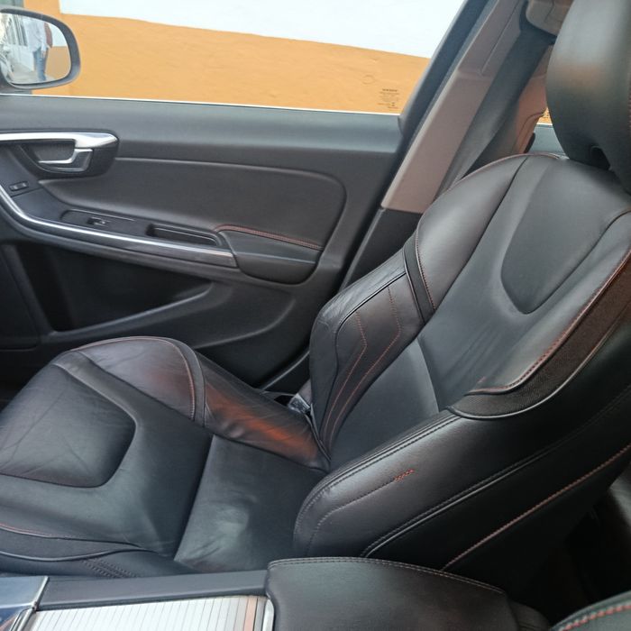 Volvo V60 D3 Ocean Race Automática (2015) – Para Reparação / Mecânicos — photo 5