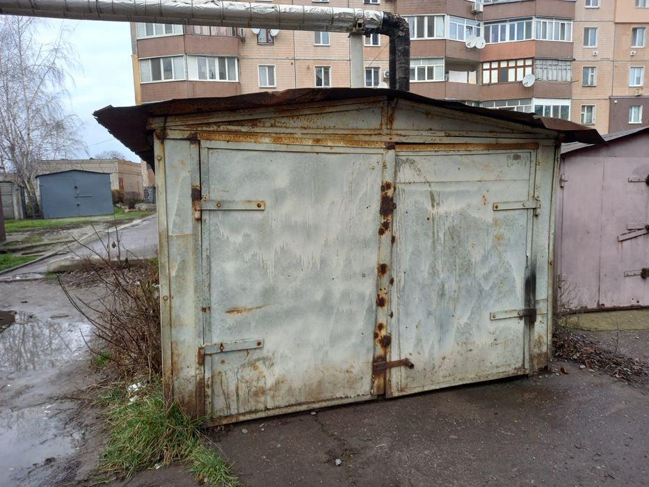 Продам гараж, раён городской  больницы