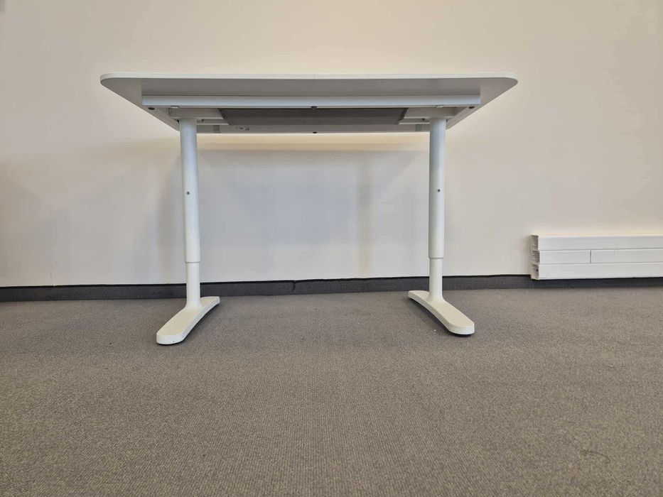 Biurko IKEA BEKANT 120×80 cm – stan bardzo dobry
