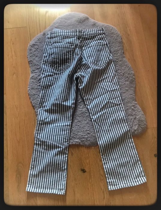 Spodnie bawełniane w paski Zara