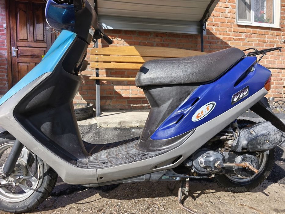 Продам скутер Honda Dio