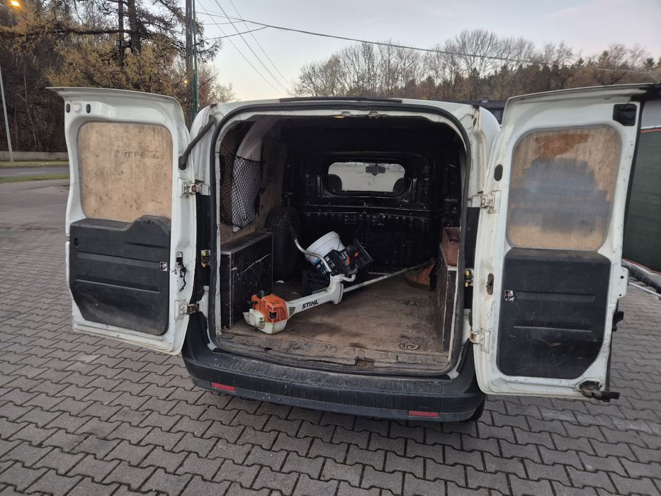 Doblo Fiat fv vat 2013r okazja oszczędny  2013 rok