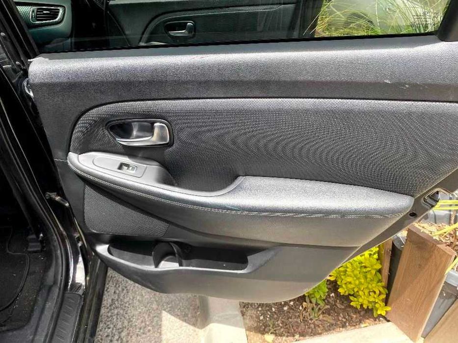 Kia carens 1.7 eco dynamics