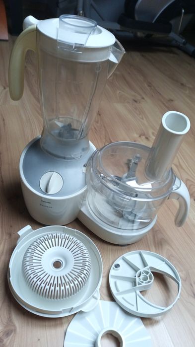 Robot kuchenny Philips essence mikser