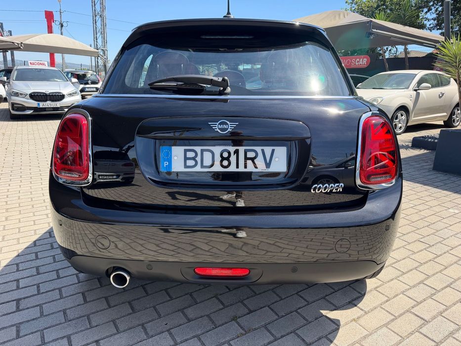 MINI 5-Door Cooper Automatic497615945535344644