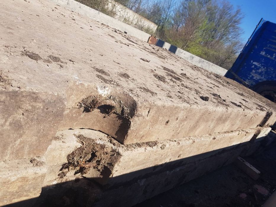 Срочно продам .Дорожная плита.Дорожні плити,плити перекрытия,канальные