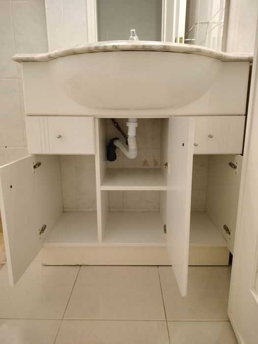 Móvel de WC + bancada mármore+ lavatório+espelho