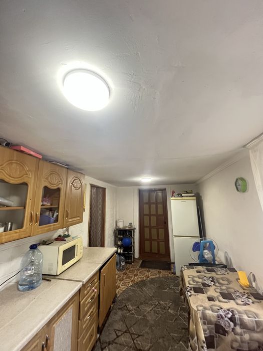 Продаж будинку м. Верхівцеве з гаражем в центрі СЕРТИФІКАТ