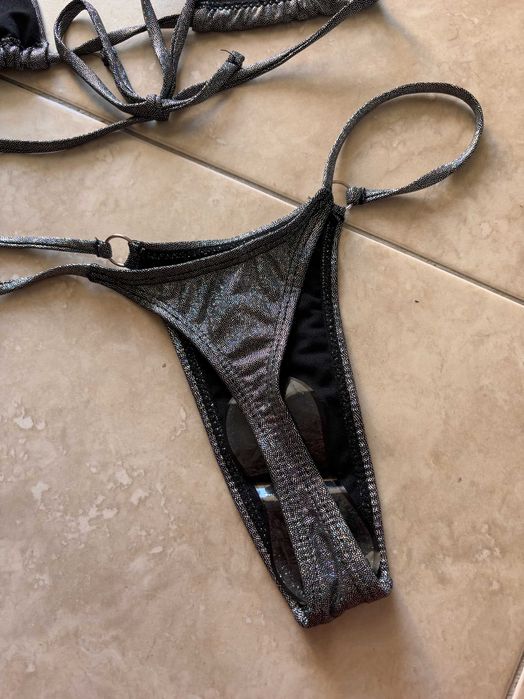 Conjunto de biquini novo 36