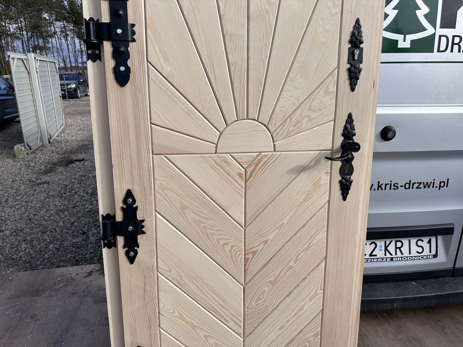Drzwi zewnętrzne drewniane Łuk Łukowe z Łukiem Nietypowe Na wymiar