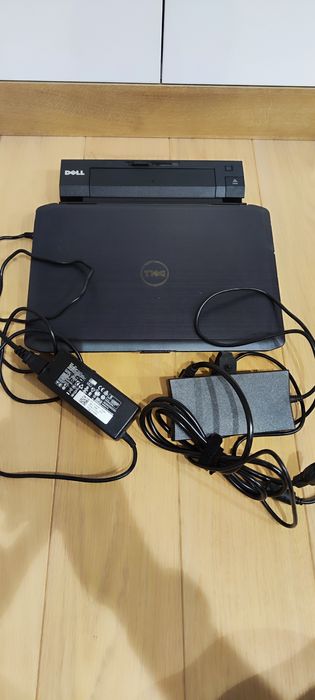 Laptop DELL Latitude E5430 + stacja dokująca + 2 zasilacze + 2 dyski
