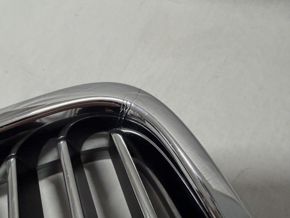 Nerka Atrapa Grill Lewy Przód BMW 5 F10 F11 CHROM