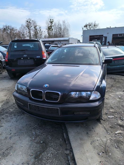 BMW E46 318i Nie Sprzedajemy Aut w Całości Zapraszamy