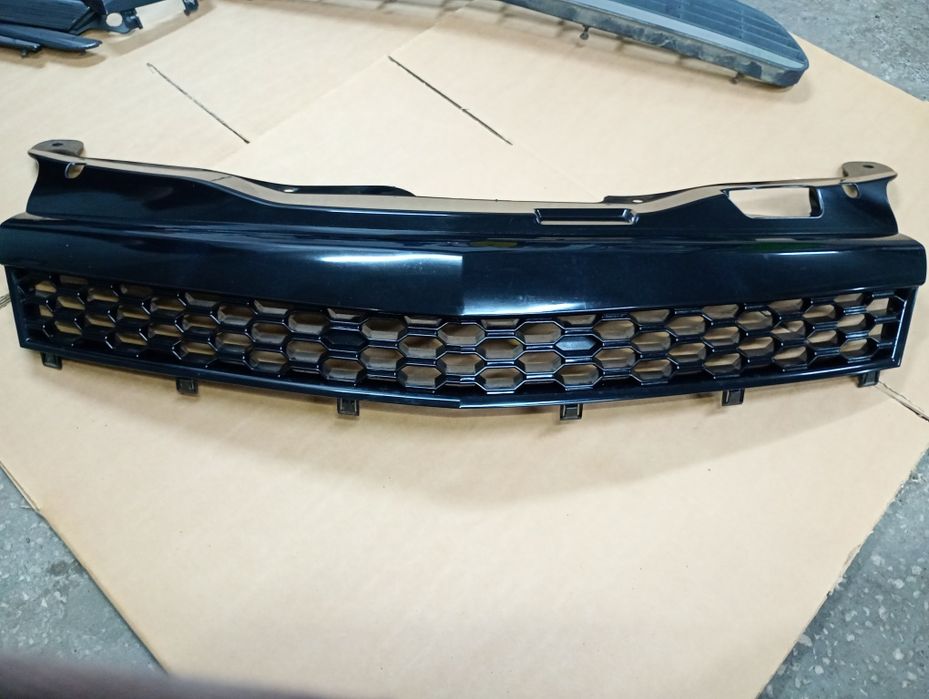 Atrapa Grill Astra H GTC Plaster miodu / Tuning