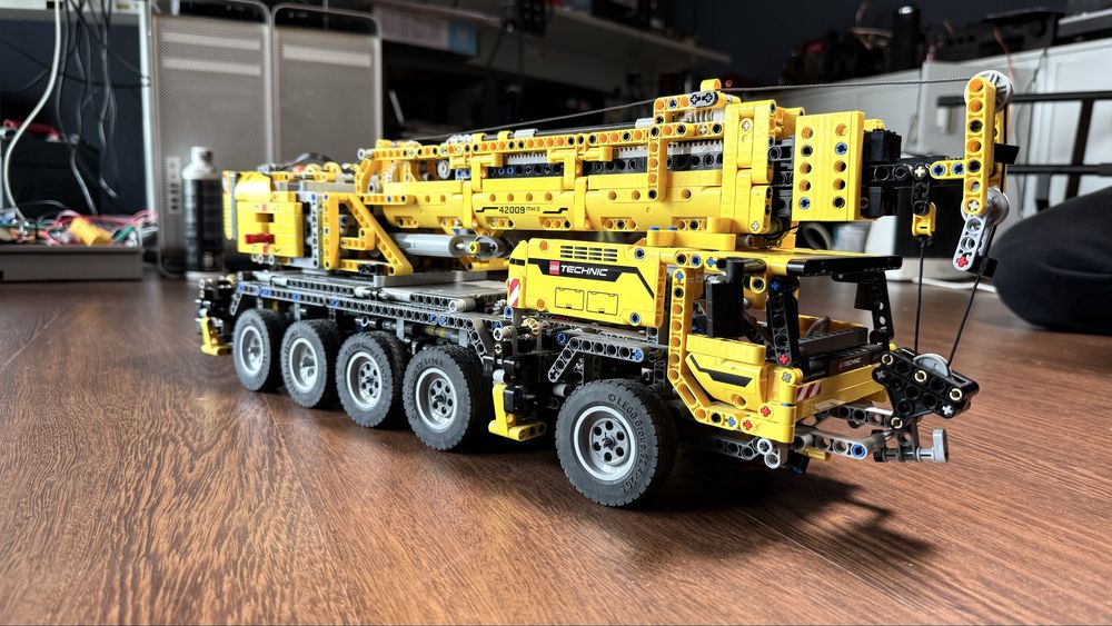 Lego technic Grua 42009 MKII