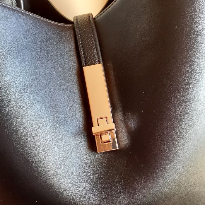 Mala de senhora (portes incluídos)