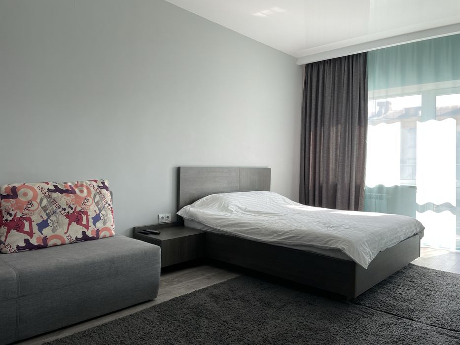 Сучасна стильна квартира подобово Центр (пр. Науки, 19а) 2 дор+дитина