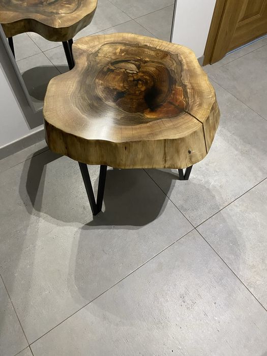 Stolik z dużego plastra 65/59cm