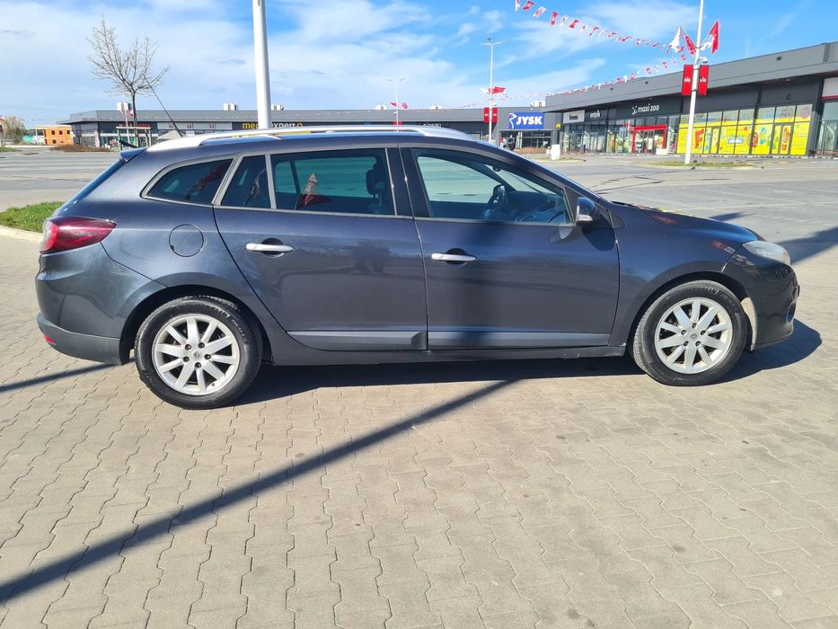 Renault Megane 1.9dCi 130KM Dynamique rata 199pln OC do 01.2027 przegląd do 04.2027